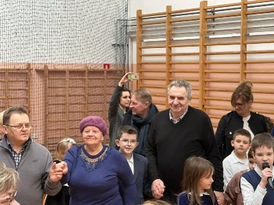2024 DZIEŃ BABCI I DZIADKA W KLASACH I-III_30