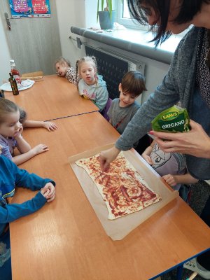 2025 DZIEŃ PIZZY W PRZEDSZKOLU_9