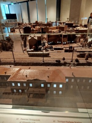 2025 WYCIECZKA DO WARSZAWY KLAS I-III_7